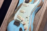 Fender 2011 Ediao Limitada Masterbuilt Jason Smith Ultimate Relic Daphne Blue-25.jpg